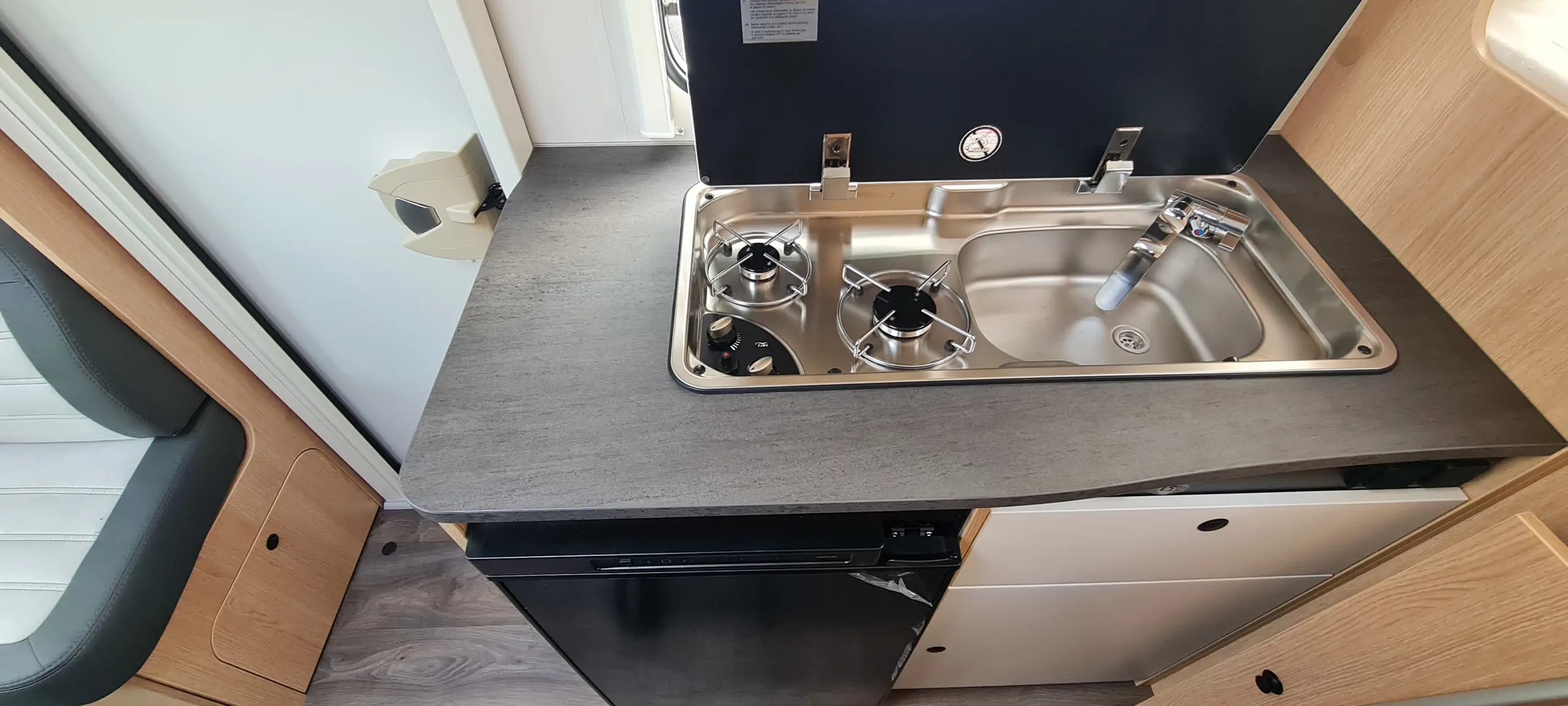 Image SUNLIGHT V 60 DESTOCKAGE 