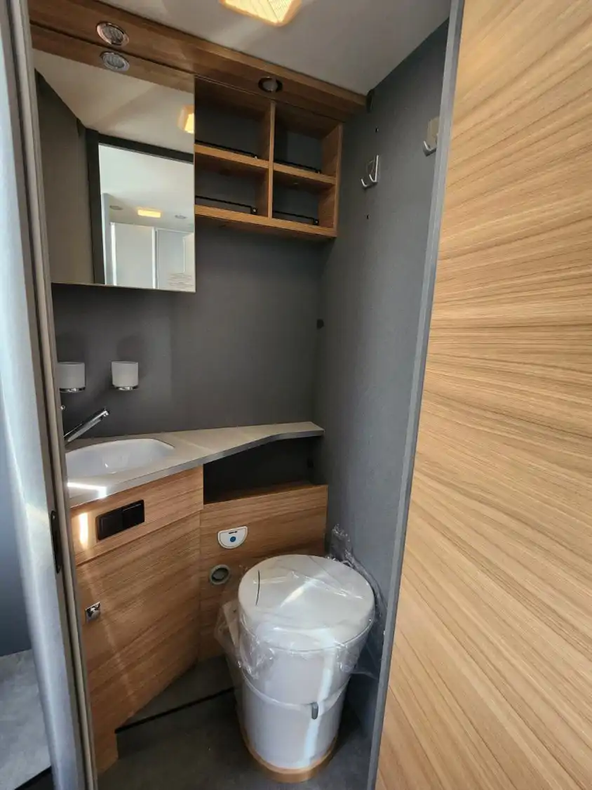 Image Dethleffs Just 90  T 7052 DBL Profilé